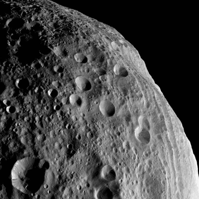 Read more about the article Op-Ed: It’s Time to Bring NASA’s Moon Mission Budget Back to Earth