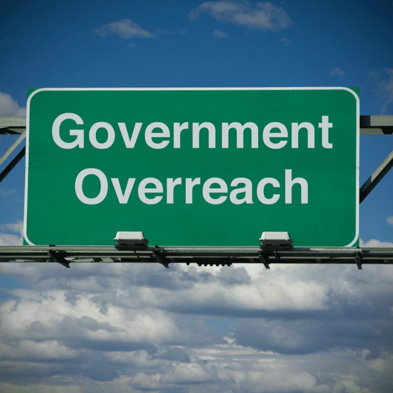 Read more about the article Watchdog Slams Biden Administration’s Unilateral Vaccine Mandate