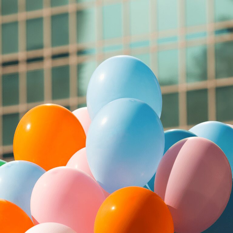 Read more about the article <strong>UFOs and Hot Air Hinder Helium Reforms</strong>