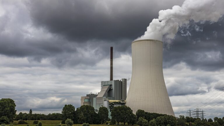 Read more about the article The EPA’s New Power Plant Rules Will Drain the Energy Out of America’s Power Grid